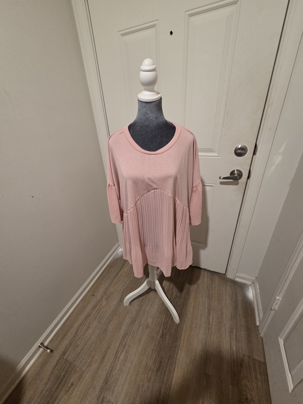 Soft Pleated Light Pink Scoop-Neck Tunic